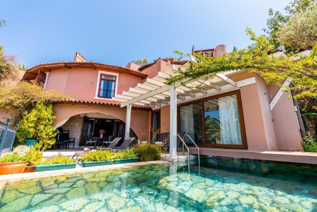 Club Patara Villas Калкан Екстериор снимка